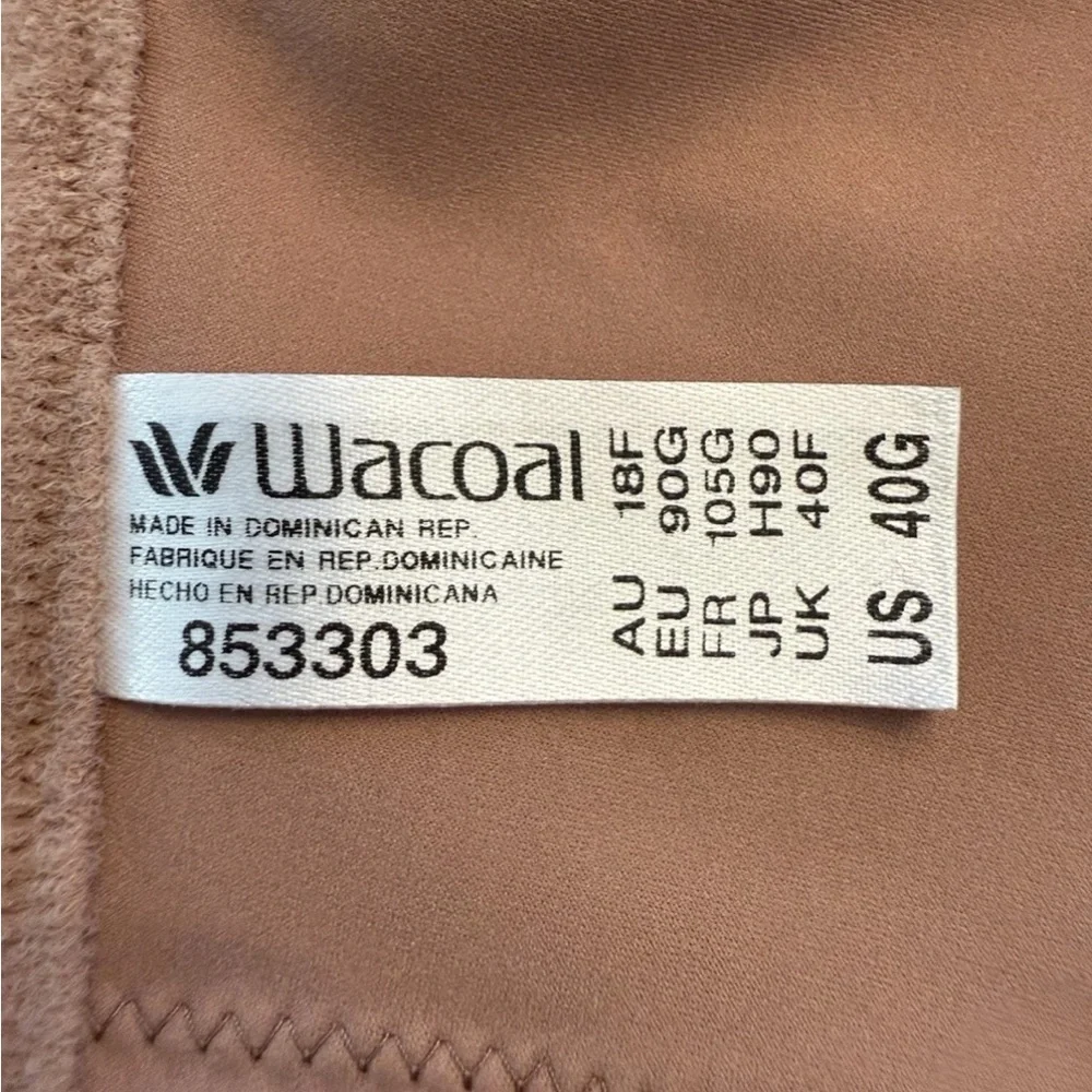 Wacoal 853303 Back Appeal Underwire Bra Color Berry Fizz 40G Great Condition